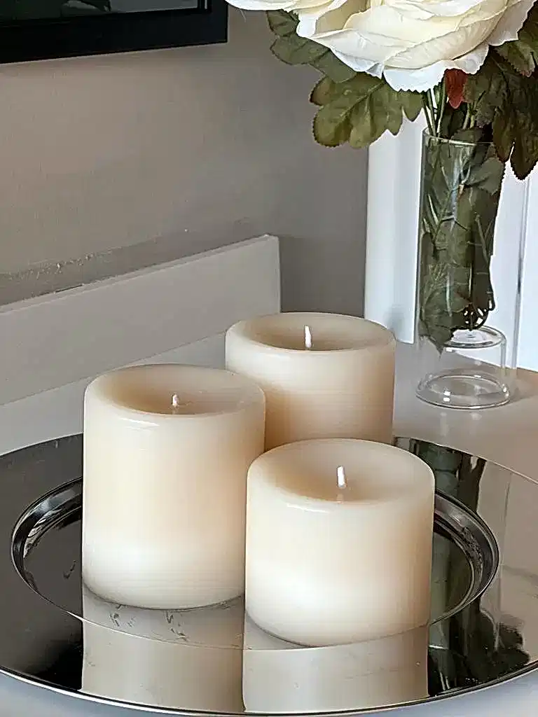 Premium Serisi Kokulu Beyaz Silindir Mum - Görsel 2